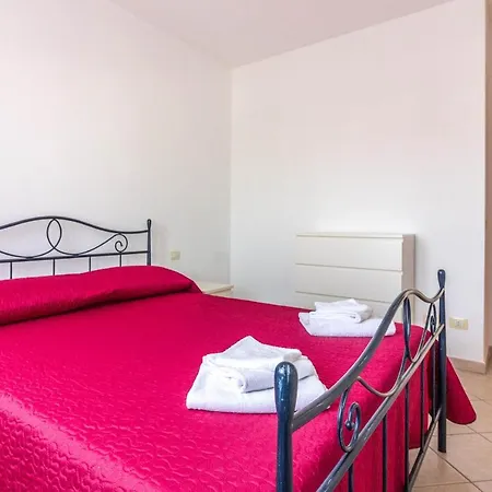 Bright Flat With Terrace & Private Parking!